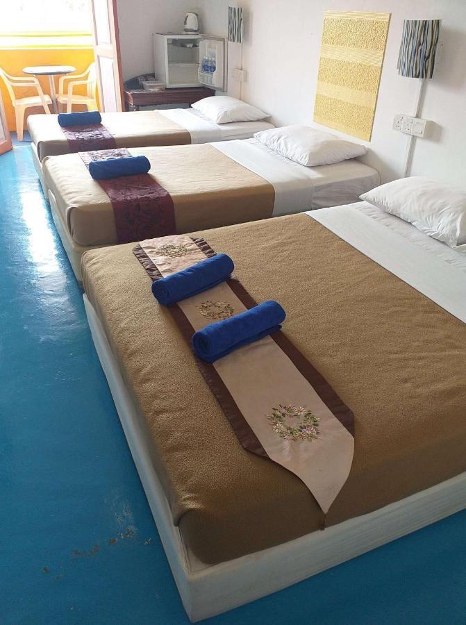 D Riverside Inn Малакка Экстерьер фото