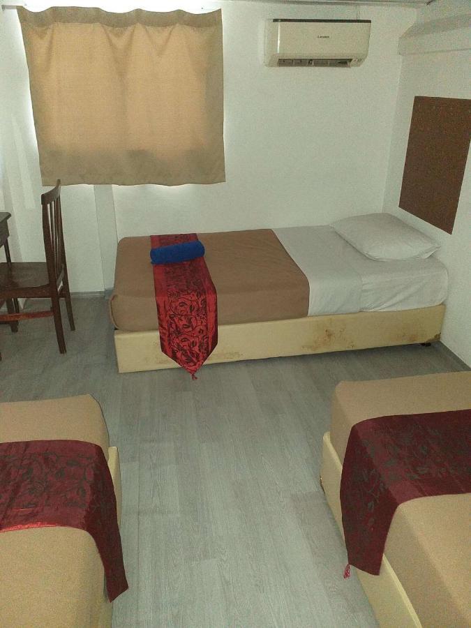 D Riverside Inn Малакка Экстерьер фото