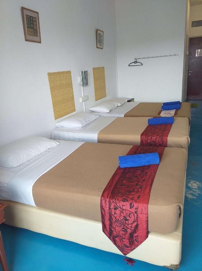 D Riverside Inn Малакка Экстерьер фото